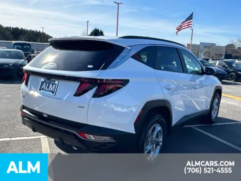 More photos of 2024 Hyundai Tucson SEL at ALM Hyundai Athens, GA