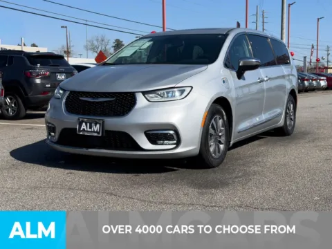 Another view of 2023 Chrysler Pacifica Hybrid Limited for sale in Athens, GA at ALM Hyundai Athens