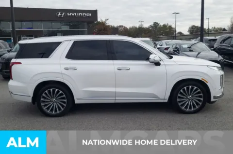 More photos of 2024 Hyundai Palisade Calligraphy at ALM Hyundai Athens, GA