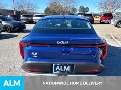 More photos of 2025 Kia K4 LXS at ALM Hyundai Athens, GA