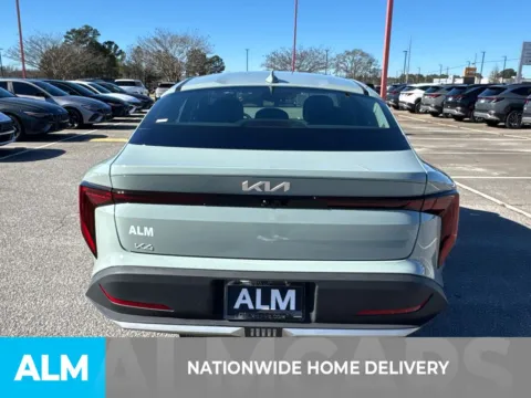 More photos of 2025 Kia K4 LXS at ALM Hyundai Athens, GA