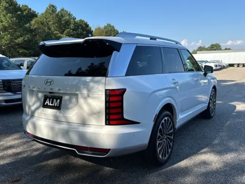 More photos of 2026 Hyundai Palisade Calligraphy at ALM Hyundai Athens, GA