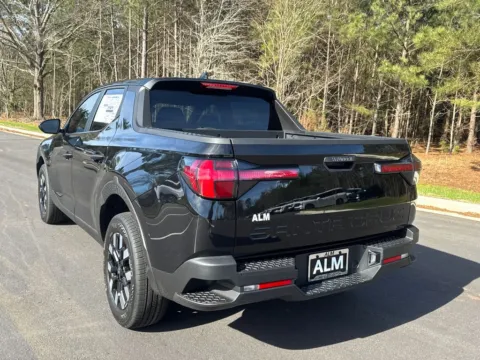 Another view of 2026 Hyundai Santa Cruz SE for sale in Athens, GA at ALM Hyundai Athens