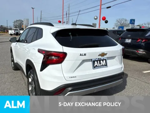 More photos of 2025 Chevrolet Trax LT at ALM Hyundai Athens, GA