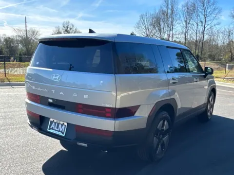 More photos of 2026 Hyundai Santa Fe Hybrid SE at ALM Hyundai Athens, GA