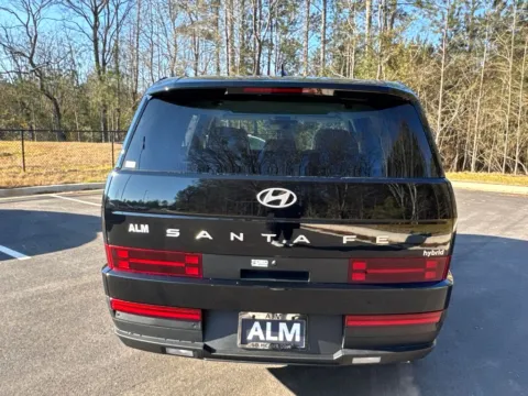 More photos of 2026 Hyundai Santa Fe Hybrid SE at ALM Hyundai Athens, GA
