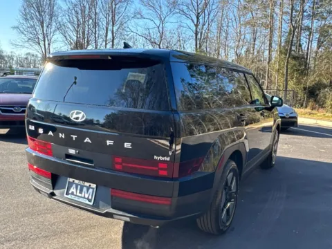 More photos of 2026 Hyundai Santa Fe Hybrid SE at ALM Hyundai Athens, GA