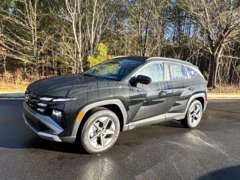 Photos of 2026 Hyundai Tucson SEL for sale in Athens, GA at ALM Hyundai Athens