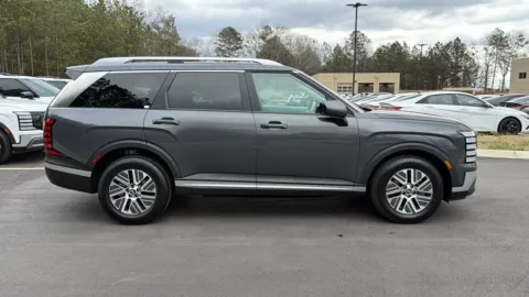 More photos of 2026 Hyundai Palisade Hybrid Blue SEL at ALM Hyundai Athens, GA