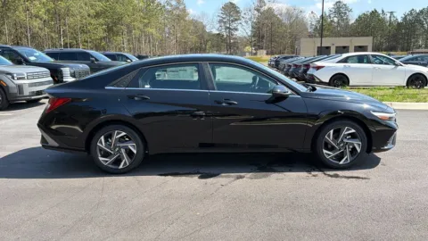 More photos of 2026 Hyundai Elantra Limited at ALM Hyundai Athens, GA