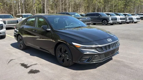 Another view of 2026 Hyundai Elantra SEL Sport for sale in Athens, GA at ALM Hyundai Athens
