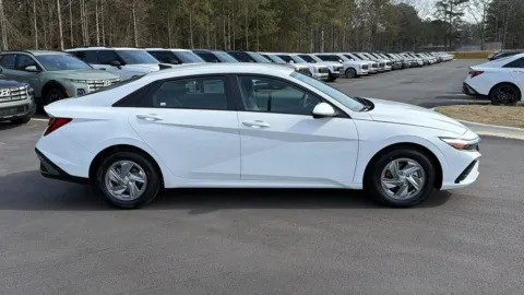 More photos of 2026 Hyundai Elantra SE at ALM Hyundai Athens, GA