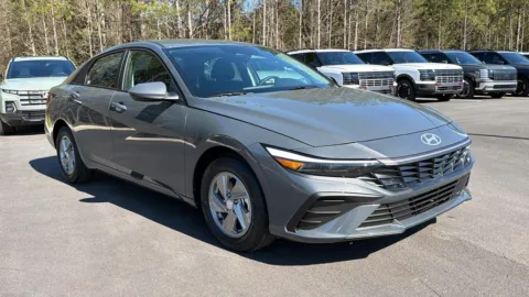 More photos of 2026 Hyundai Elantra SE at ALM Hyundai Athens, GA
