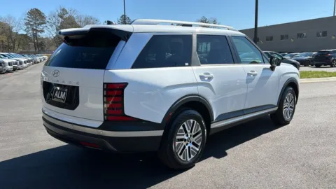 More photos of 2026 Hyundai Palisade Hybrid Blue SEL at ALM Hyundai Athens, GA