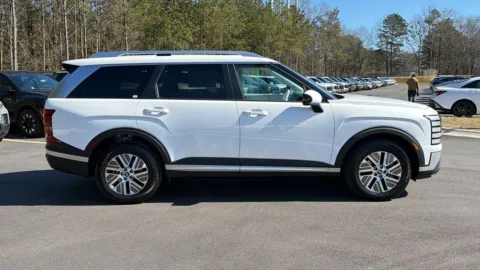 More photos of 2026 Hyundai Palisade Hybrid Blue SEL at ALM Hyundai Athens, GA