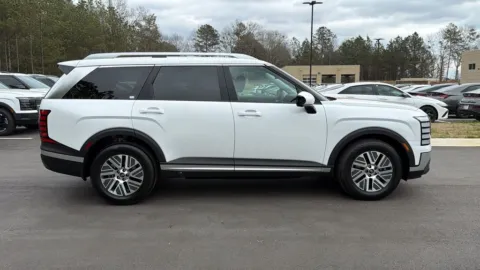 More photos of 2026 Hyundai Palisade Hybrid Blue SEL Premium at ALM Hyundai Athens, GA