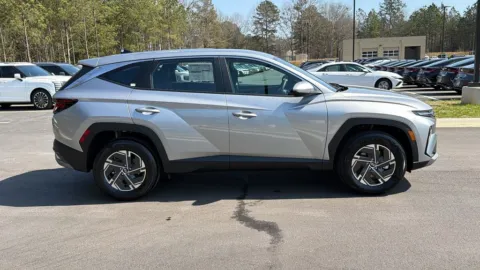 More photos of 2026 Hyundai Tucson Hybrid Blue SE at ALM Hyundai Athens, GA