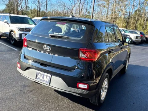 More photos of 2026 Hyundai Venue SE at ALM Hyundai Athens, GA