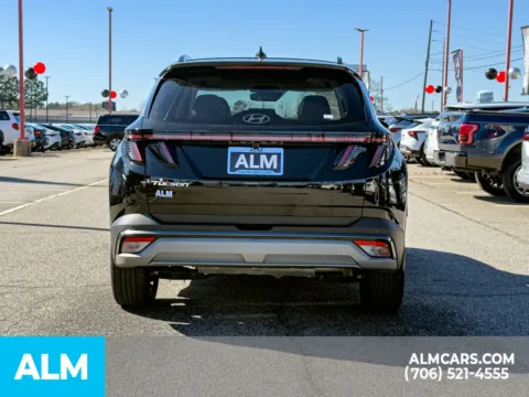 More photos of 2025 Hyundai Tucson Limited at ALM Hyundai Athens, GA