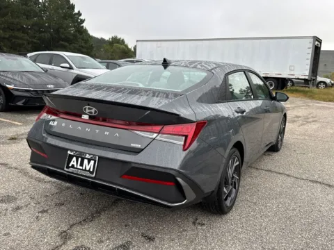 More photos of 2025 Hyundai Elantra Hybrid SEL Sport at ALM Hyundai Athens, GA