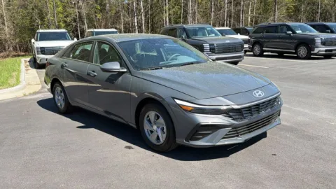 More photos of 2026 Hyundai Elantra SE at ALM Hyundai Athens, GA