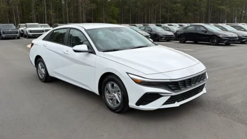 Another view of 2026 Hyundai Elantra SE for sale in Athens, GA at ALM Hyundai Athens