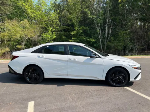 More photos of 2026 Hyundai Elantra SEL Sport at ALM Hyundai Athens, GA