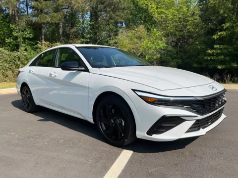More photos of 2026 Hyundai Elantra SEL Sport at ALM Hyundai Athens, GA