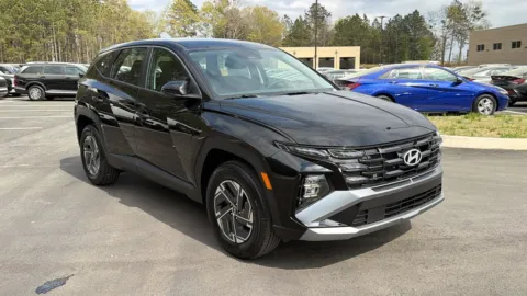 Another view of 2026 Hyundai Tucson Hybrid Blue SE for sale in Athens, GA at ALM Hyundai Athens