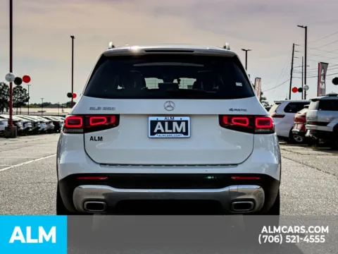 More photos of 2022 Mercedes-Benz GLB 250 at ALM Hyundai Athens, GA