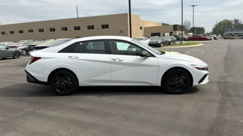 More photos of 2026 Hyundai Elantra SEL Sport at ALM Hyundai Athens, GA