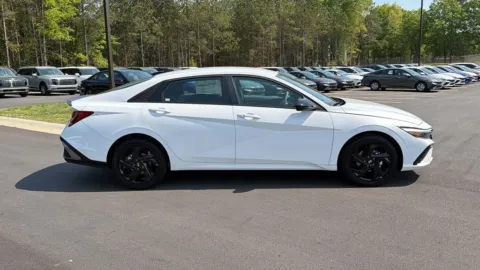 More photos of 2026 Hyundai Elantra SEL Sport at ALM Hyundai Athens, GA