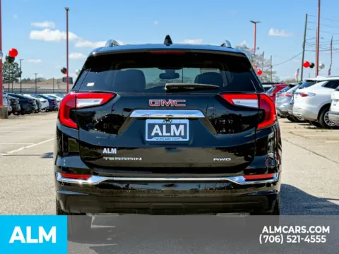 More photos of 2022 GMC Terrain Denali at ALM Hyundai Athens, GA