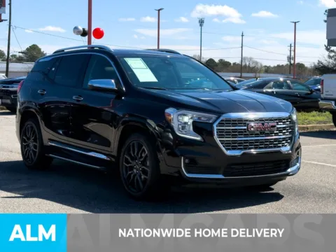 More photos of 2022 GMC Terrain Denali at ALM Hyundai Athens, GA