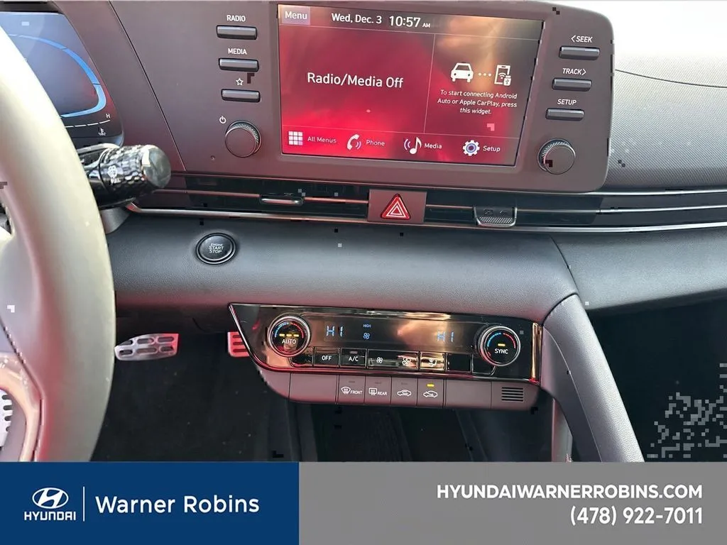 2025 Hyundai Elantra SEL - Photo 28