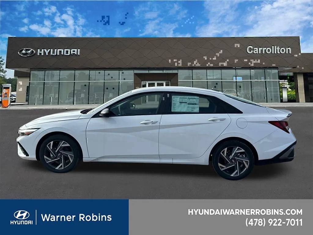 2025 Hyundai Elantra SEL - Photo 7