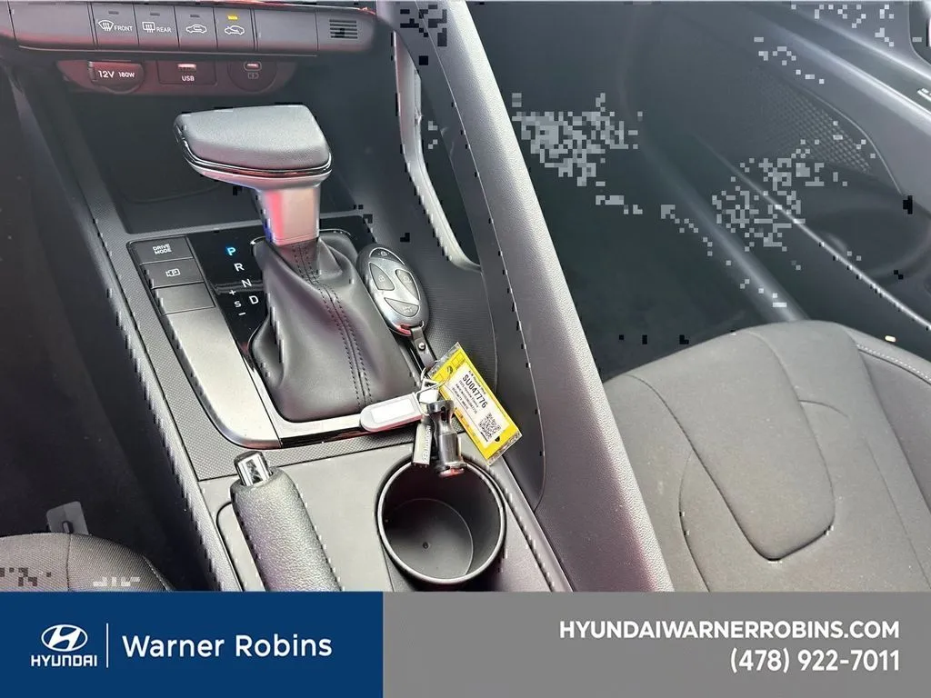 2025 Hyundai Elantra SEL - Photo 31