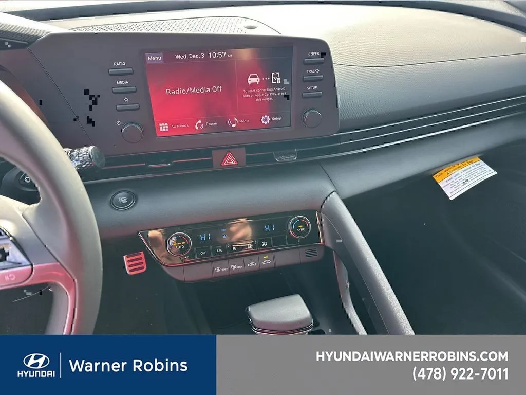 2025 Hyundai Elantra SEL - Photo 26