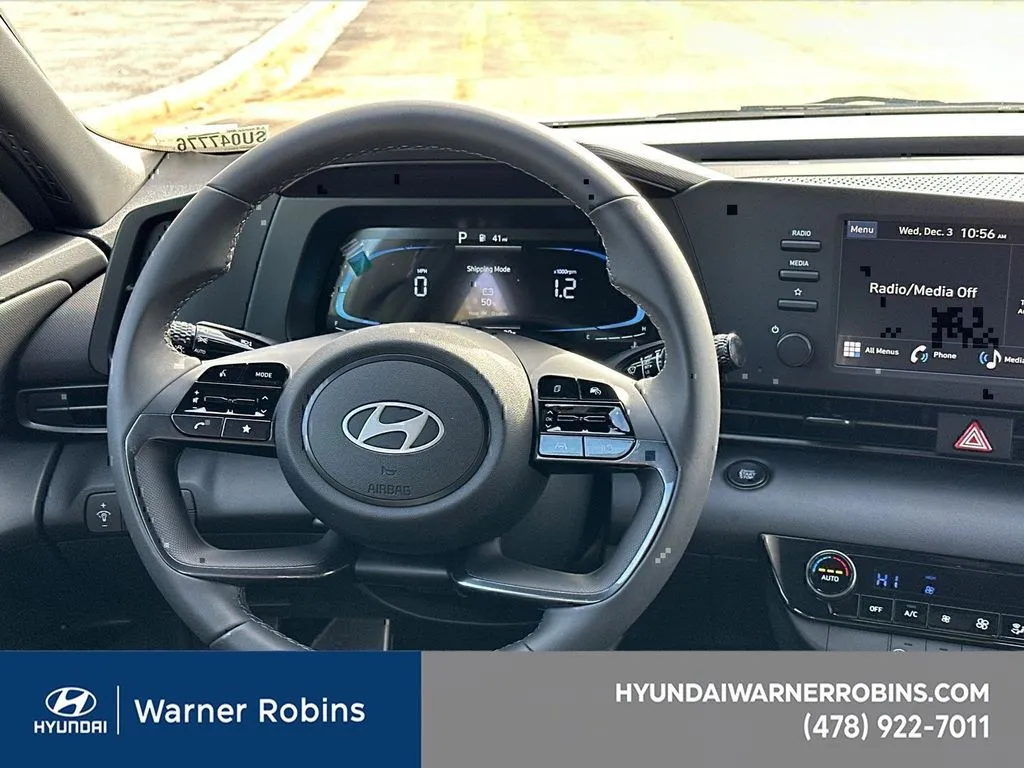 2025 Hyundai Elantra SEL - Photo 22