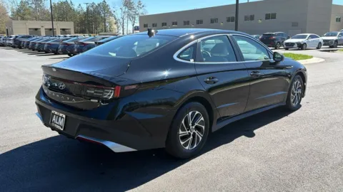 More photos of 2026 Hyundai Sonata Hybrid Blue at ALM Hyundai Athens, GA