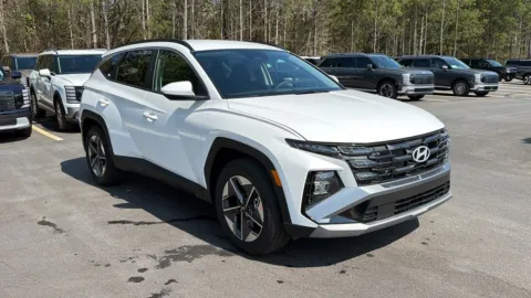 Another view of 2026 Hyundai Tucson SEL for sale in Athens, GA at ALM Hyundai Athens