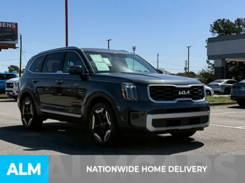 More photos of 2024 Kia Telluride S at ALM Hyundai Athens, GA