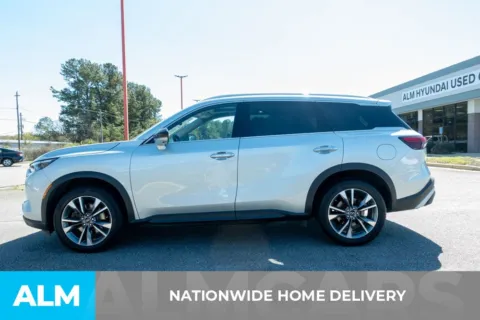 More photos of 2023 INFINITI QX60 LUXE at ALM Hyundai Athens, GA