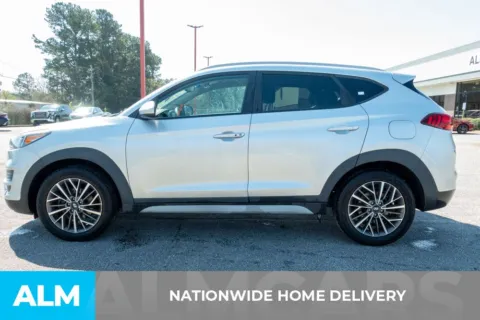 More photos of 2019 Hyundai Tucson SEL at ALM Hyundai Athens, GA