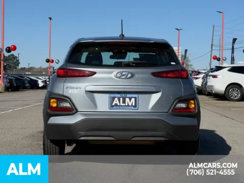 More photos of 2020 Hyundai Kona SE at ALM Hyundai Athens, GA