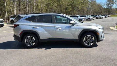 More photos of 2026 Hyundai Tucson SEL at ALM Hyundai Athens, GA