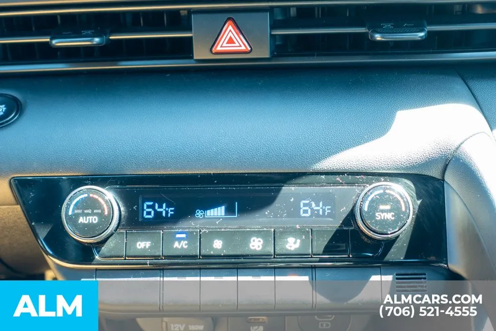 2025 Hyundai Elantra SEL - Photo 34