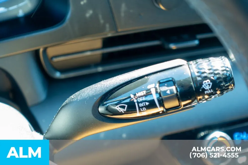 2025 Hyundai Elantra SEL - Photo 32