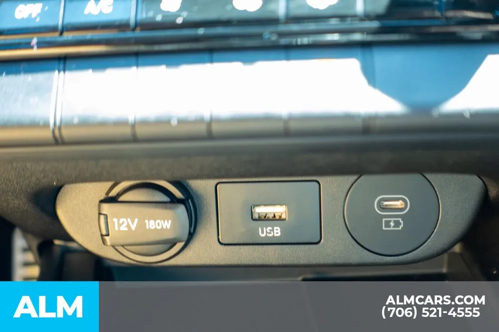 2025 Hyundai Elantra SEL - Photo 35