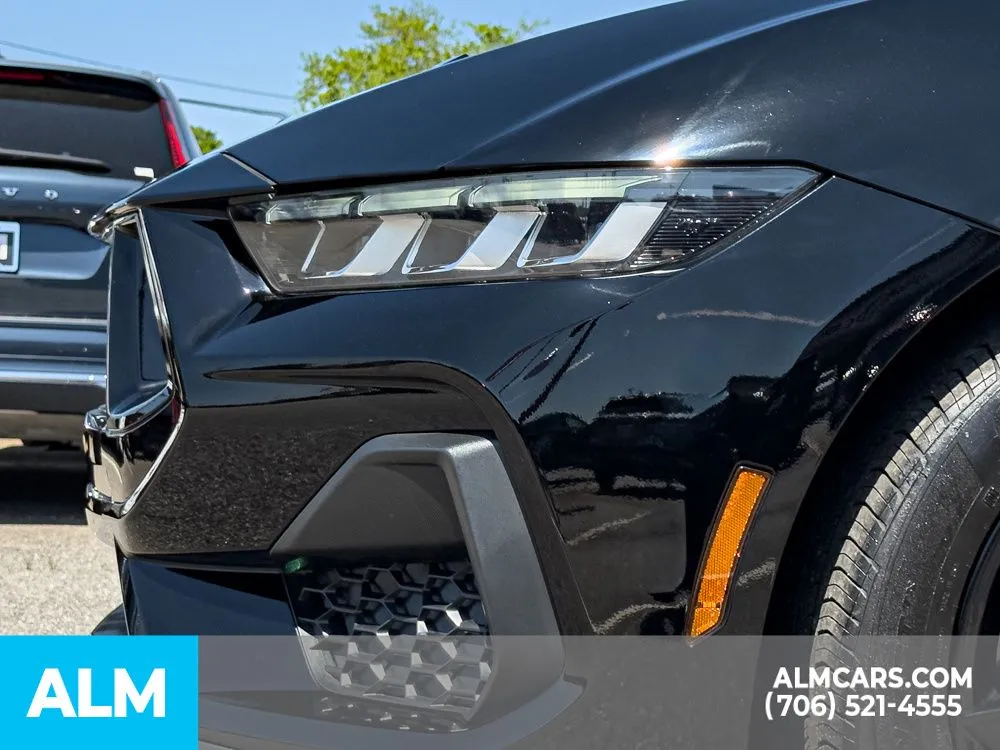 2024 Ford Mustang GT - Photo 16